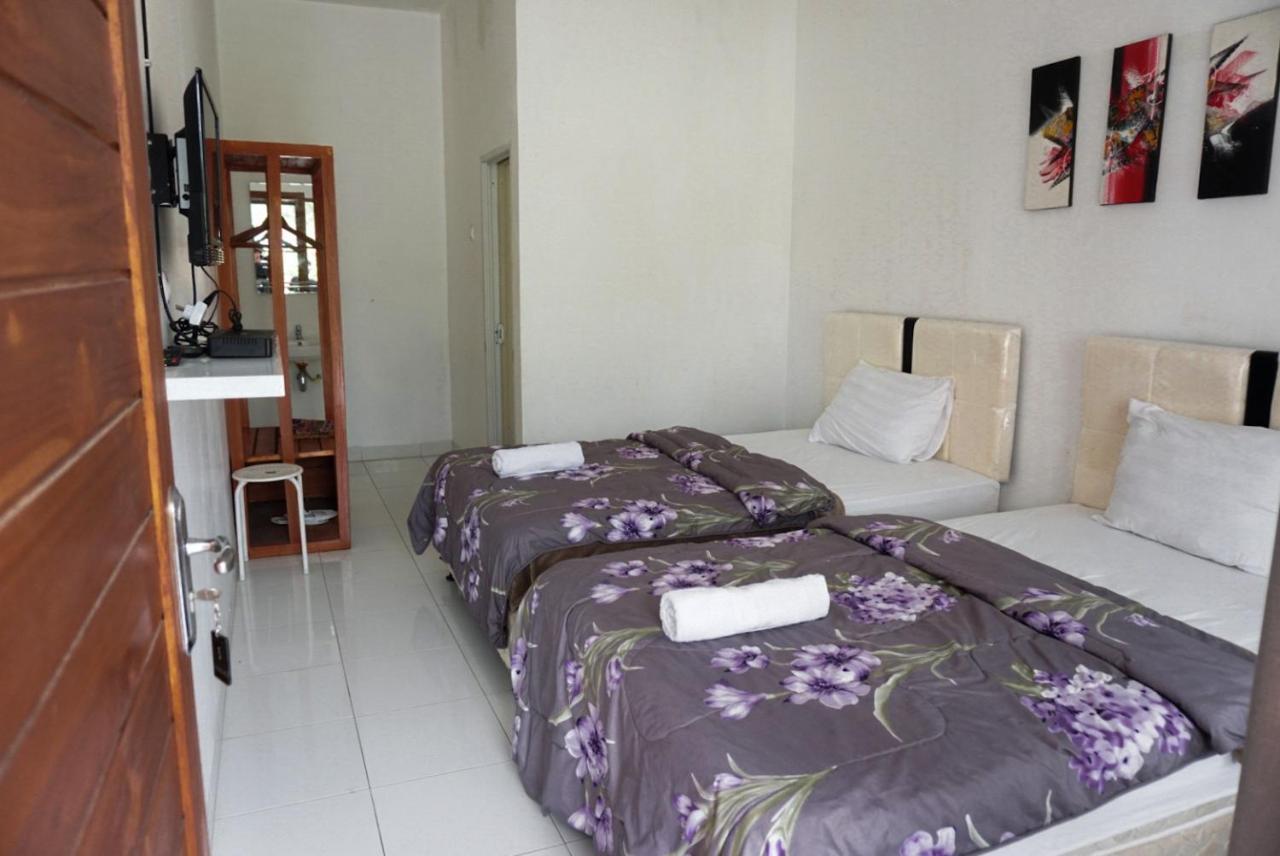 Rinjani Hill Hotel ซัมบาลัง ลาวัง ภายนอก รูปภาพ