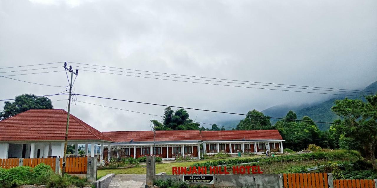 Rinjani Hill Hotel ซัมบาลัง ลาวัง ภายนอก รูปภาพ