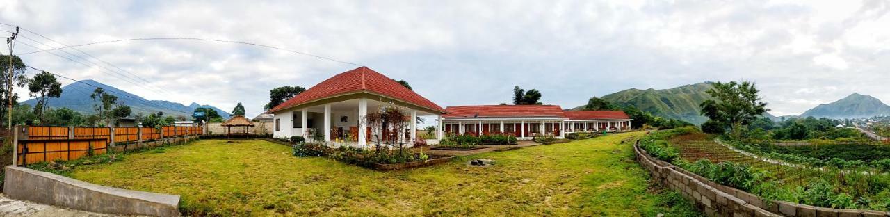 Rinjani Hill Hotel ซัมบาลัง ลาวัง ภายนอก รูปภาพ